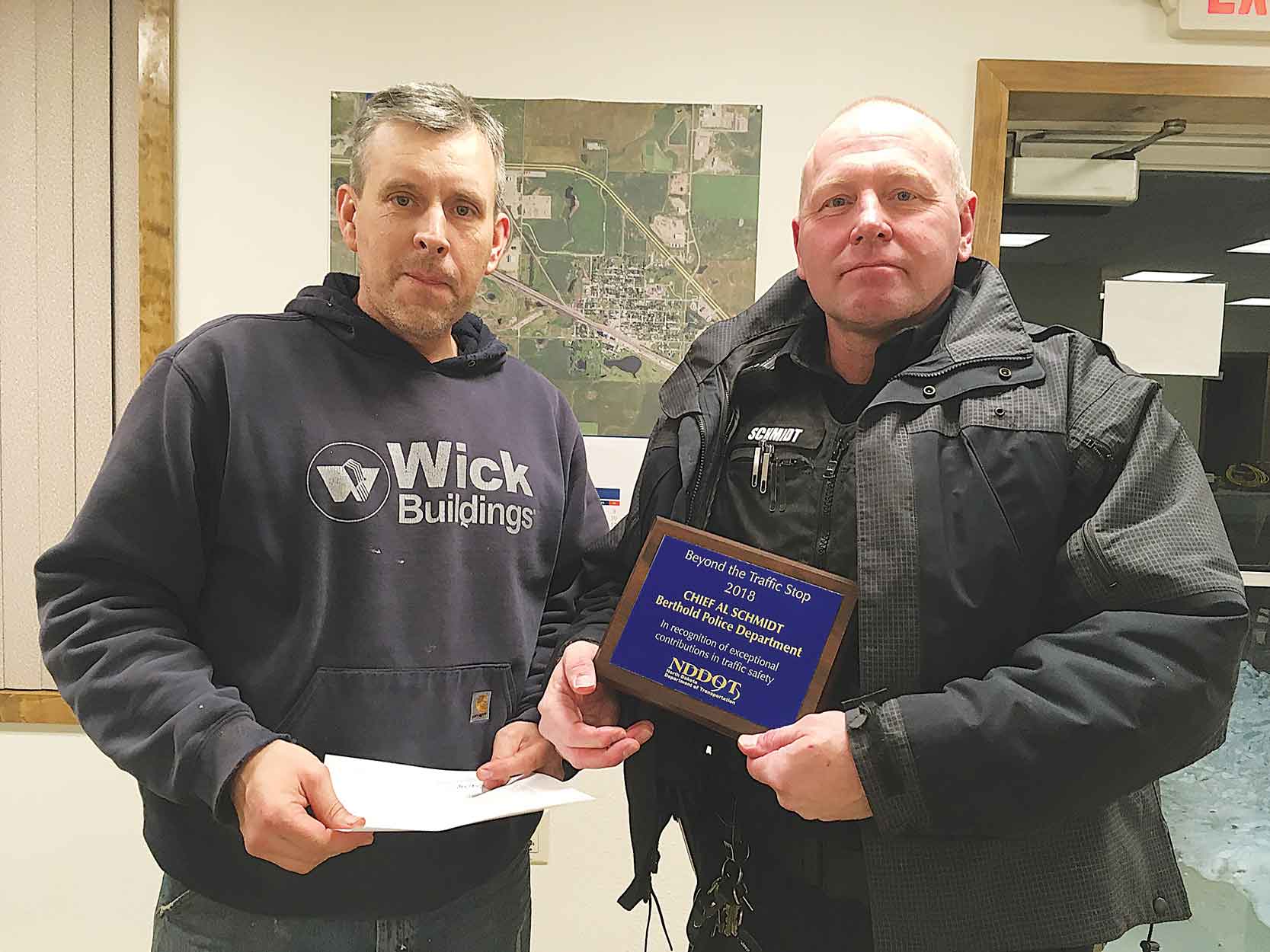 Berthold police chief Al Schmidt receives state award News, Sports